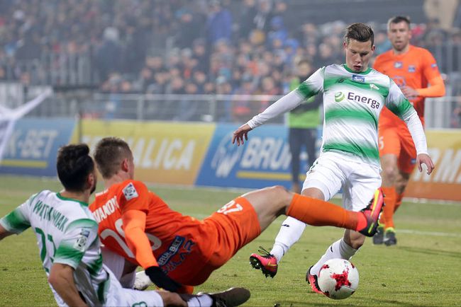 从首轮比赛 从首轮比赛