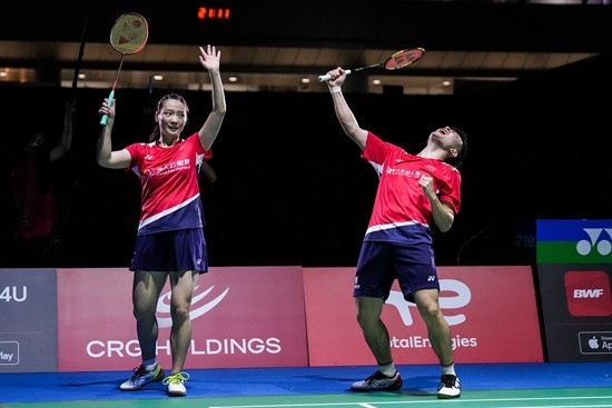 高尔夫的发 高尔夫的发