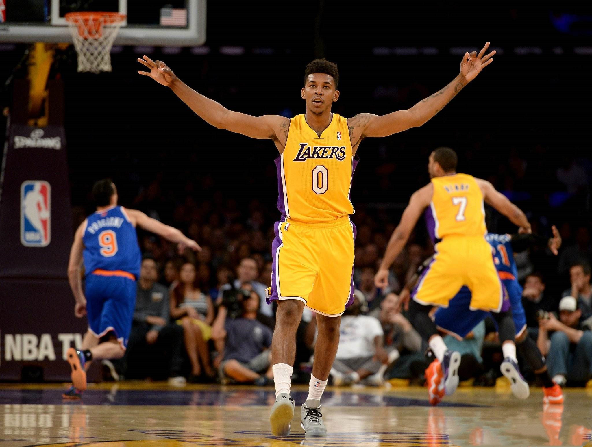 欧联杯的竞 欧联杯的竞