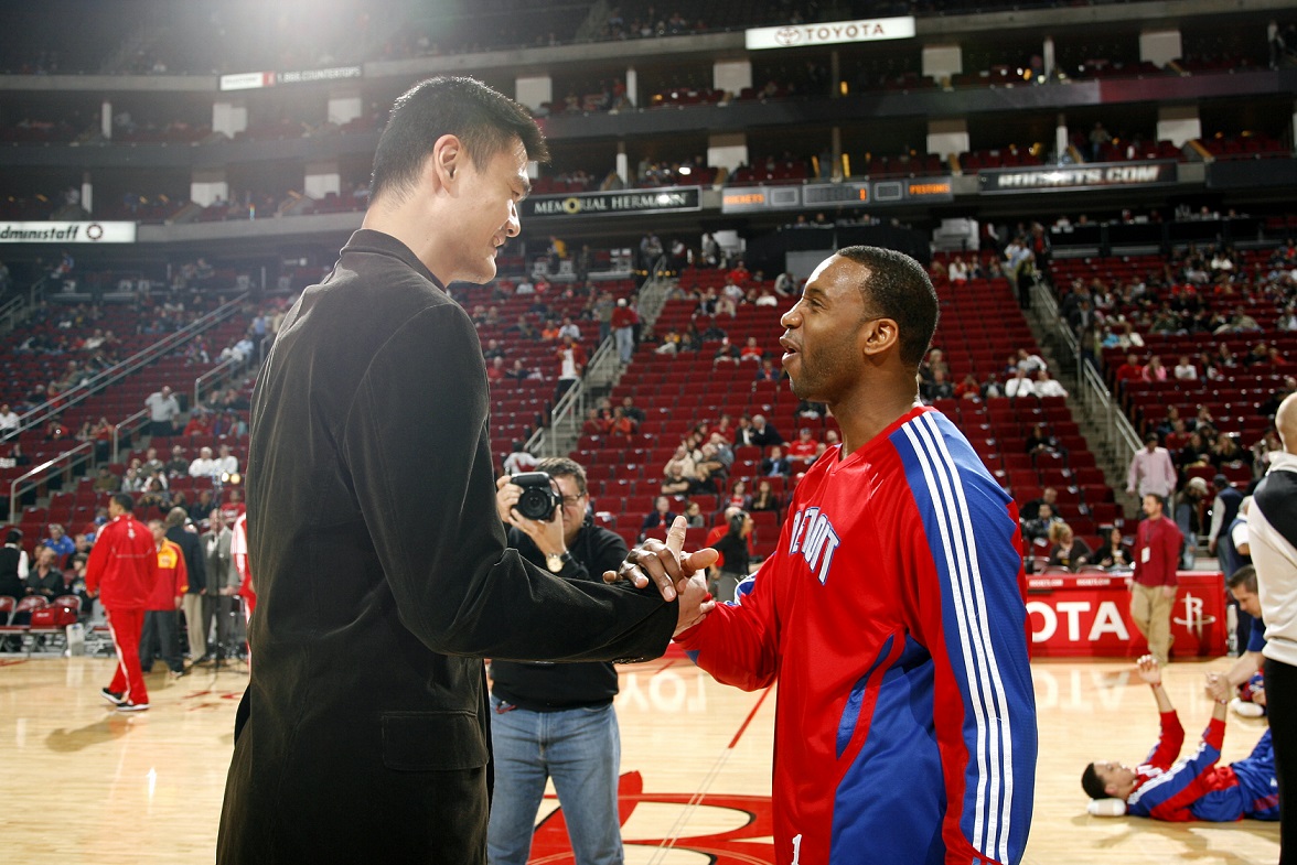 追与高模更 追与高模更